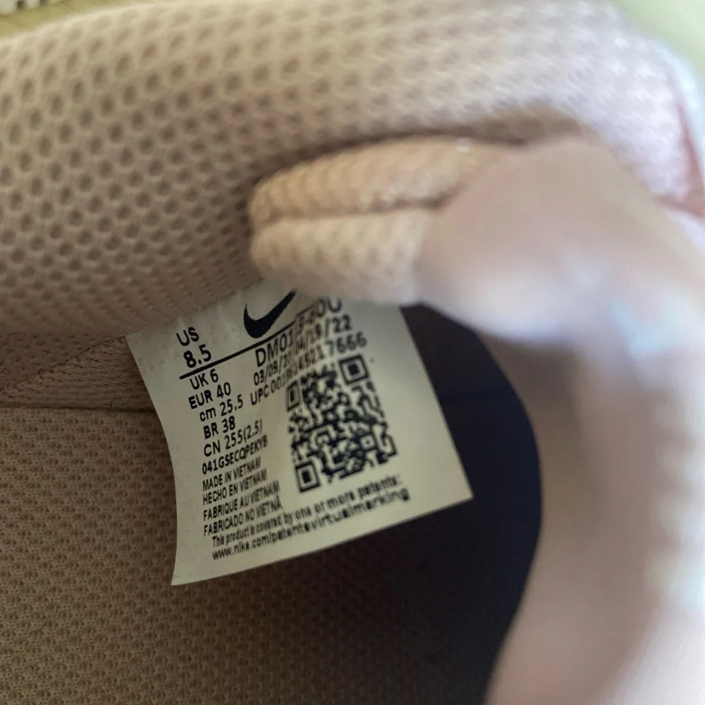 Nike Alta Women's Pink Low-Top Platform Sneakers